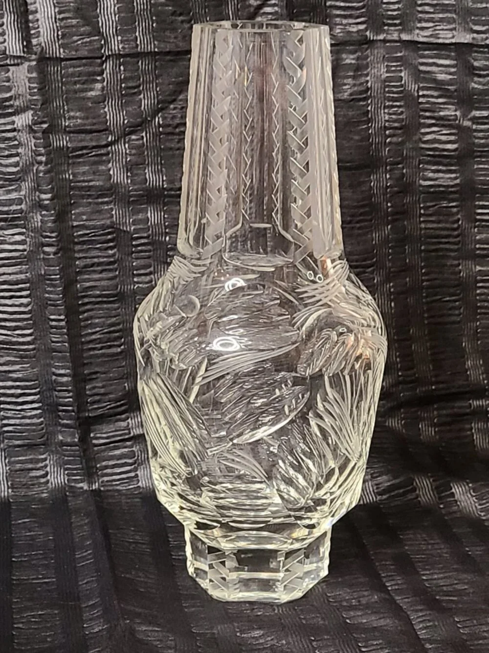 Unique Vintage Art Deco MCM Style Cut Crystal Vase 9